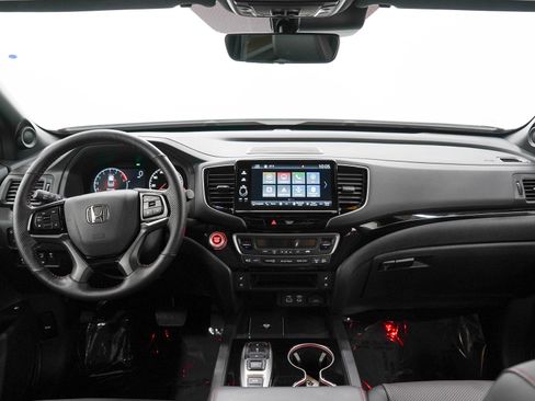 Used 2024 Honda Ridgeline Black Edition image 13