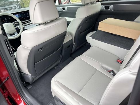 New 2026 Hyundai Santa Fe SEL image 18