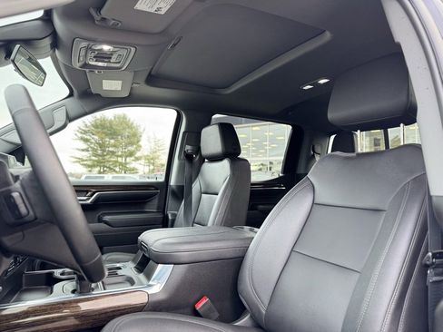 Used 2023 GMC Sierra 1500 Elevation w/ Elevation Premium Package image 16