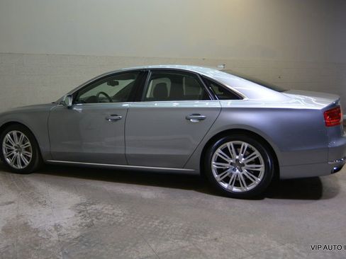 Used 2013 Audi A8 4.0T image 30