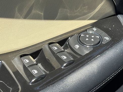 Used 2020 Ford Edge SEL w/ Convenience Package image 17