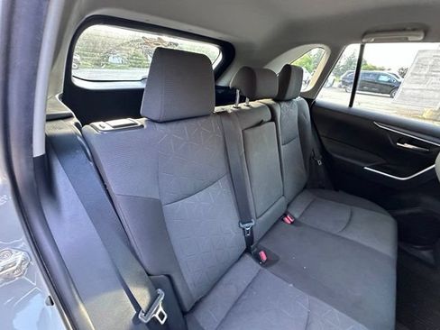Used 2020 Toyota RAV4 XLE w/ All Weather Liner Package AWD/4WD image 9