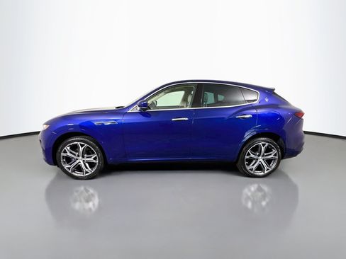 Used 2022 Maserati Levante GT AWD/4WD image 6