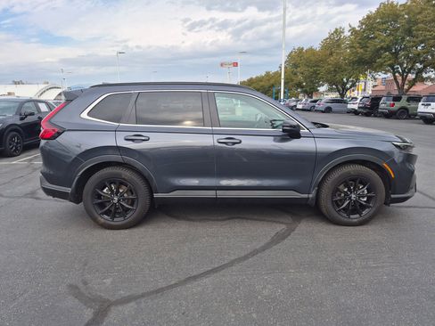 Used 2025 Honda CR-V Sport-L image 2