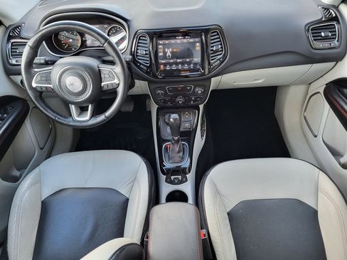 Used 2017 Jeep Compass Limited w/ Navigation Group image 19