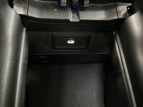 Used 2025 Mercedes-Benz E 350 4MATIC Sedan w/ Winter Package image 17