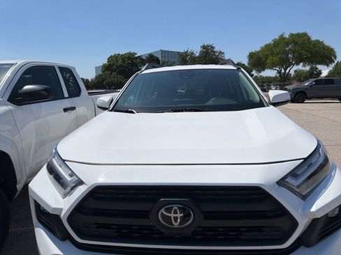 Used 2024 Toyota RAV4 Adventure AWD/4WD image 2
