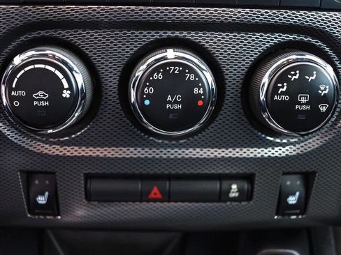 Used 2013 Dodge Challenger R/T Plus RWD image 18