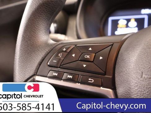 Used 2024 Nissan Kicks SV image 18