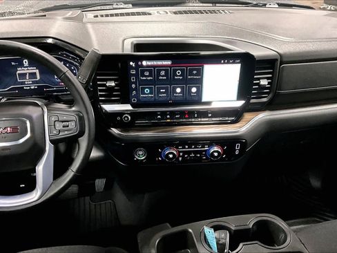 Used 2023 GMC Sierra 1500 Elevation image 6