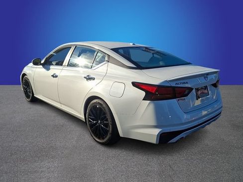 Used 2025 Nissan Altima 2.5 SV w/ SV Special Edition Package FWD image 6
