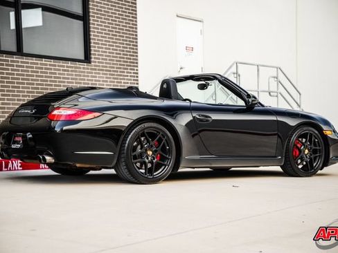 Used 2009 Porsche 911 Carrera S RWD image 39