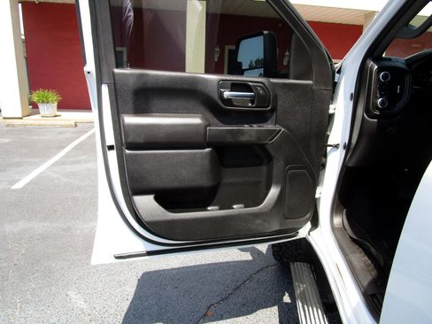 Used 2021 GMC Sierra 2500 4x4 Crew Cab w/ 1SA Safety Confidence Package image 20