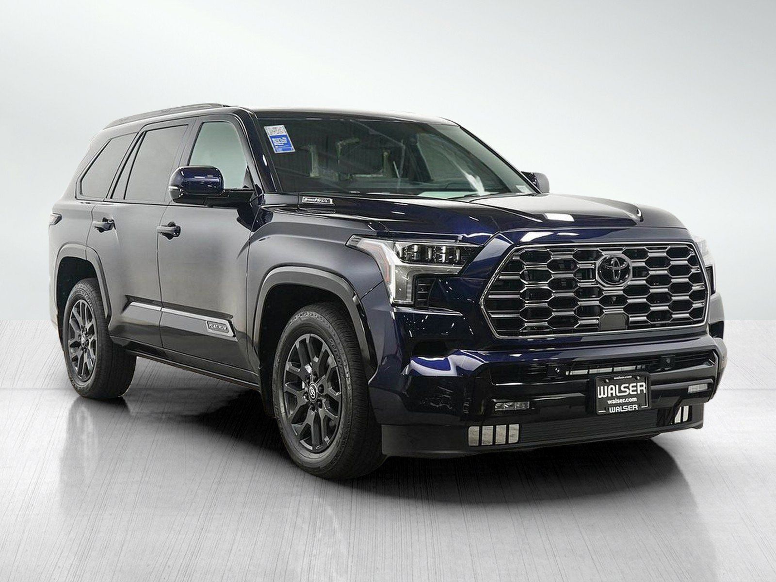 Used 2026 Toyota Sequoia Platinum AWD/4WD image 7