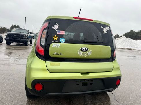 Used 2018 Kia Soul image 27