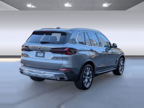 Used 2024 BMW X5 sDrive40i image 9