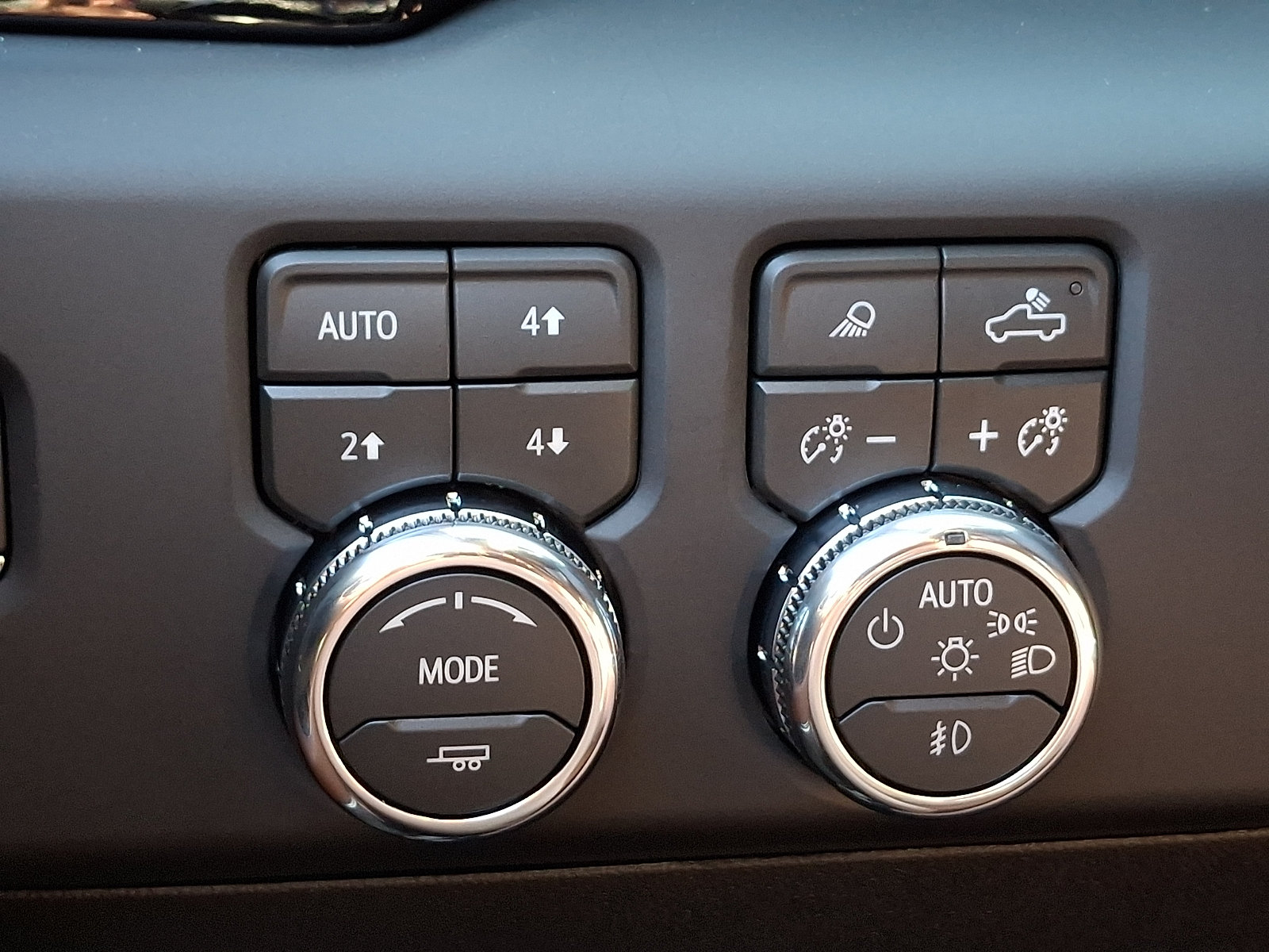 Certified 2026 GMC Sierra 3500 Denali Ultimate AWD/4WD image 28