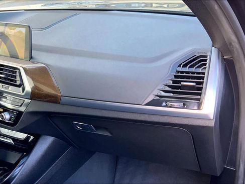 Used 2019 BMW X3 sDrive30i image 16