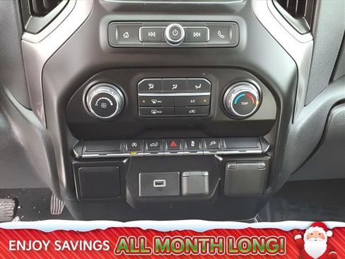 Used 2020 Chevrolet Silverado 1500 Custom w/ Custom Value Package image 22
