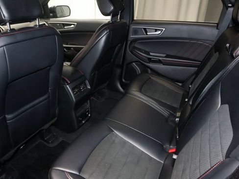 Certified 2024 Ford Edge ST-Line AWD/4WD image 21