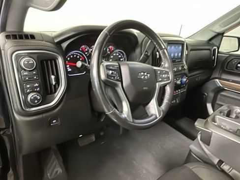Used 2021 Chevrolet Silverado 1500 RST w/ Z71 Off-Road Package AWD/4WD image 14