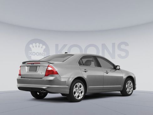 Used 2010 Ford Fusion SE image 4