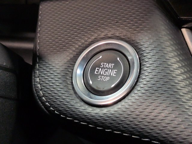 Used 2026 Chevrolet Equinox LT w/ Safety and Technology Package FWD image 24