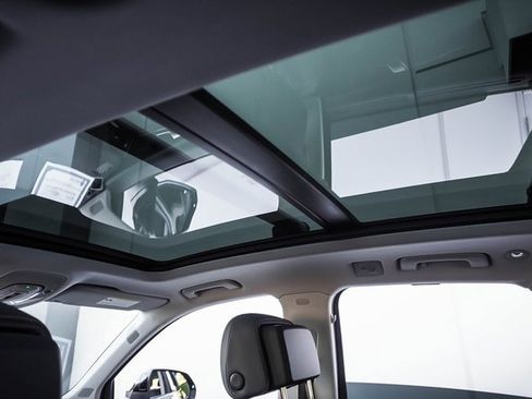 Used 2023 Audi Q5 e Prestige w/ Prestige Package image 21