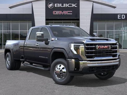 New 2026 GMC Sierra 3500 SLT w/ SLT Premium Package image 7