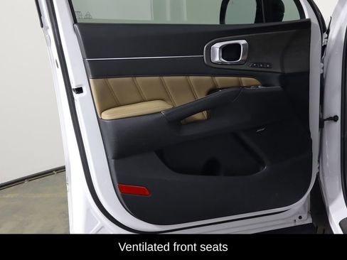 Used 2024 Kia Sorento SX Prestige w/ Olive Brown Leather Package image 19