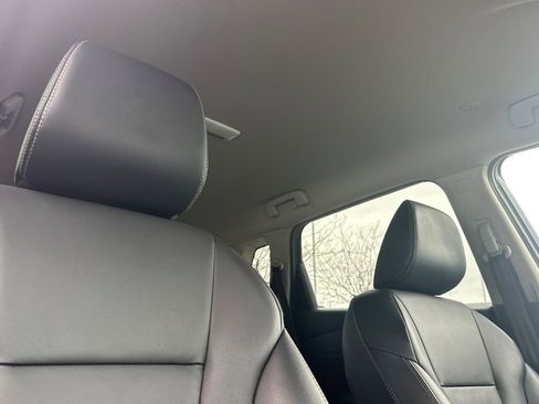 Used 2026 Nissan Rogue SL image 17