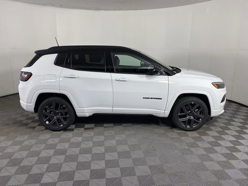 New 2025 Jeep Compass Limited w/ High Altitude Package image 7