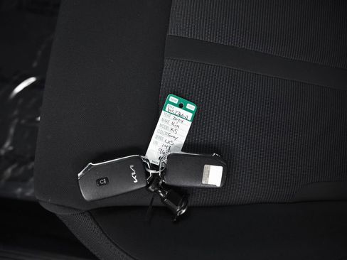 Used 2024 Kia K5 LXS image 24