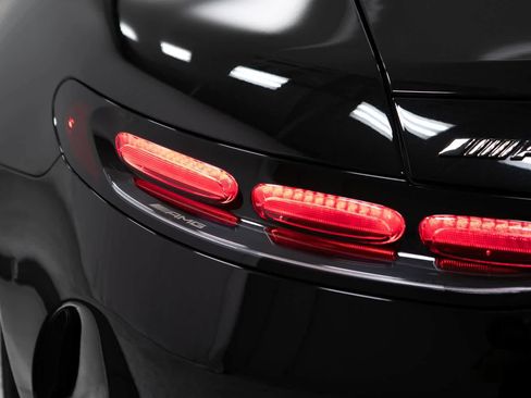 Used 2024 Mercedes-Benz AMG GT 55 image 18