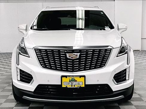 Used 2025 Cadillac XT5 Premium Luxury FWD image 4