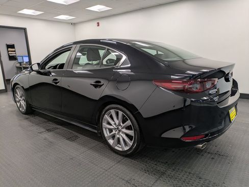 Certified 2020 MAZDA MAZDA3 AWD Sedan w/ Select Package image 6