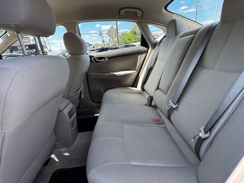 Used 2013 Nissan Sentra S FWD image 11