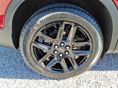 Used 2025 Chevrolet Blazer LT w/ Convenience Package image 11