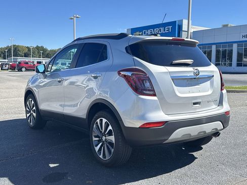 Used 2022 Buick Encore Preferred w/ Safety Package image 8