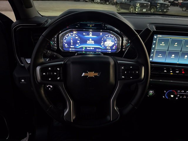 Used 2024 Chevrolet Silverado 1500 LT AWD/4WD image 15