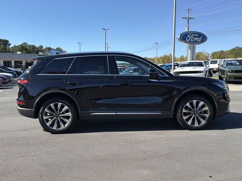 Used 2022 Lincoln Corsair Reserve w/ Equipment Group 201A image 34