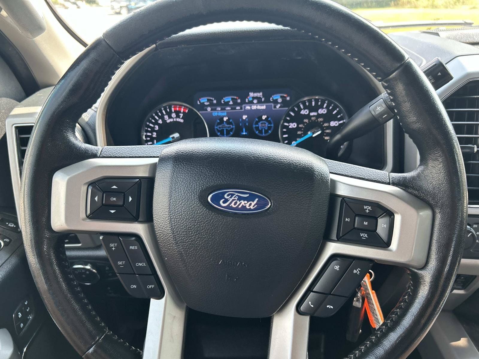 Used 2021 Ford F250 Lariat w/ Chrome Package AWD/4WD image 40
