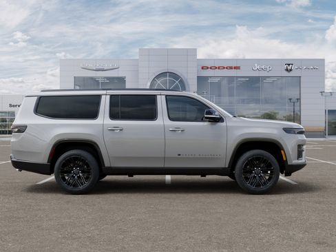 New 2026 Jeep Grand Wagoneer L Limited image 21