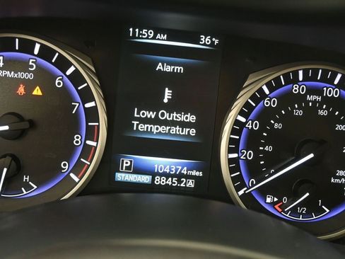 Used 2015 INFINITI Q50 Premium w/ Navigation Package image 8