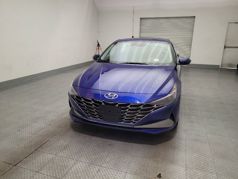 Used 2023 Hyundai Elantra Limited FWD image 15