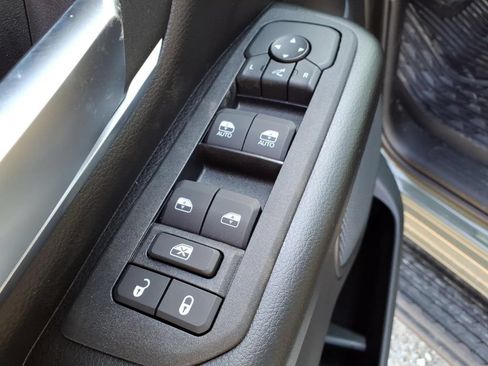 New 2026 RAM 1500 Big Horn w/ Night Edition AWD/4WD image 18