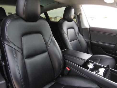 Used 2020 Tesla Model 3 Long Range AWD/4WD image 10