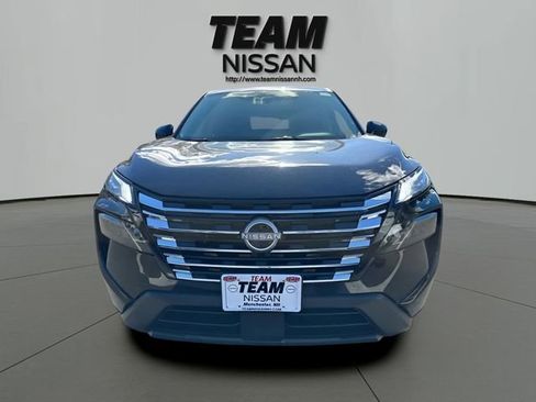 New 2026 Nissan Rogue SV w/ Cold Weather Package AWD/4WD image 2