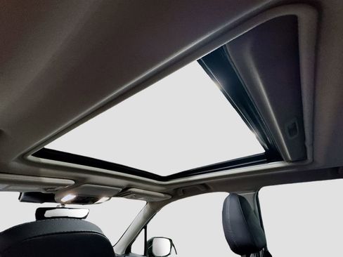 Certified 2022 Subaru Forester Touring w/ Popular Package #3 image 21