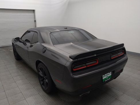 Used 2019 Dodge Challenger GT w/ Stars & Stripes Edition RWD image 5